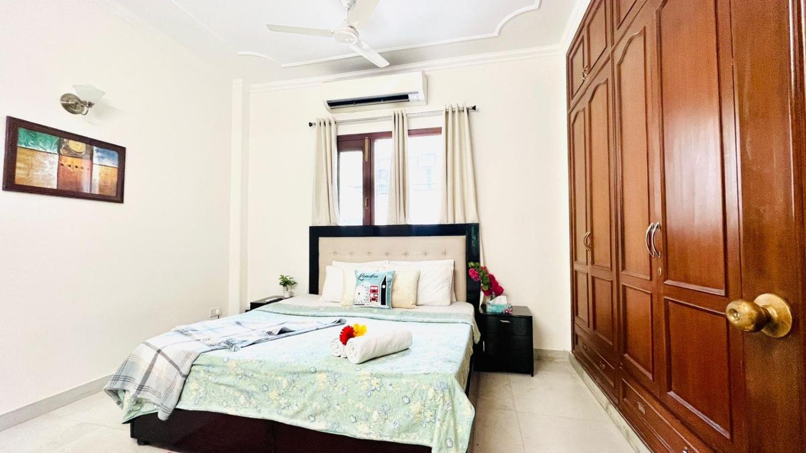 Olive Serviced Apartments - Defence Colony New Delhi Rum bild