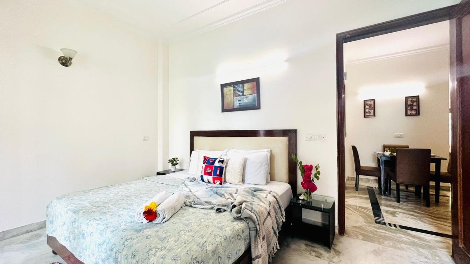 Olive Serviced Apartments - Defence Colony New Delhi Rum bild
