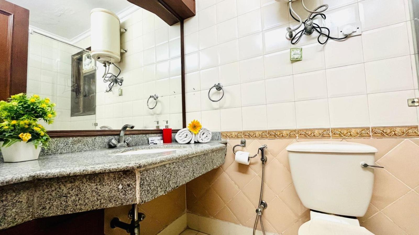 Olive Serviced Apartments - Defence Colony New Delhi Rum bild
